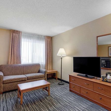 Quality Inn & Suites Wellington - Fort Collins Kültér fotó