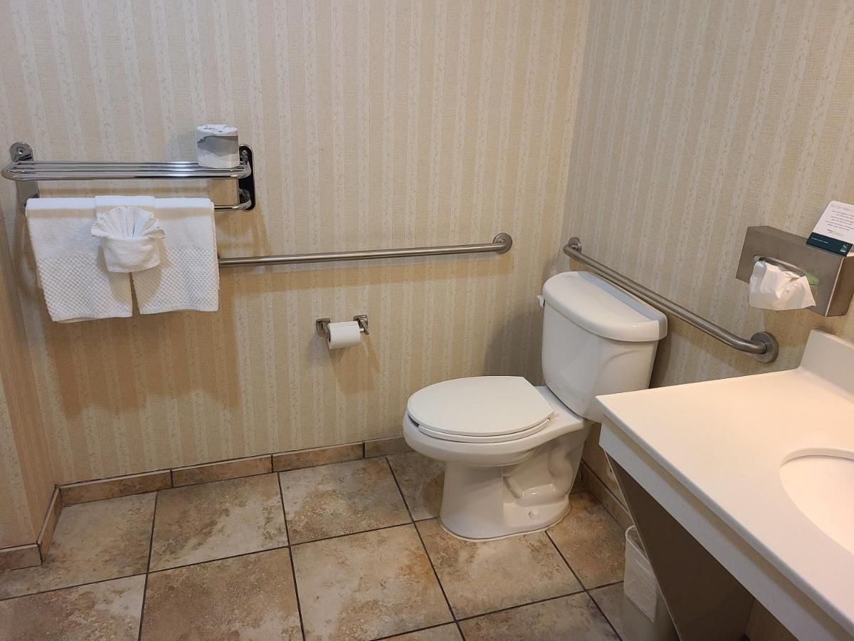 Quality Inn & Suites Wellington - Fort Collins Kültér fotó