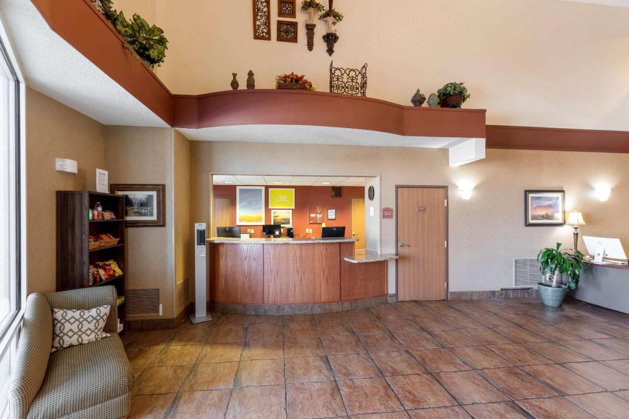Quality Inn & Suites Wellington - Fort Collins Kültér fotó