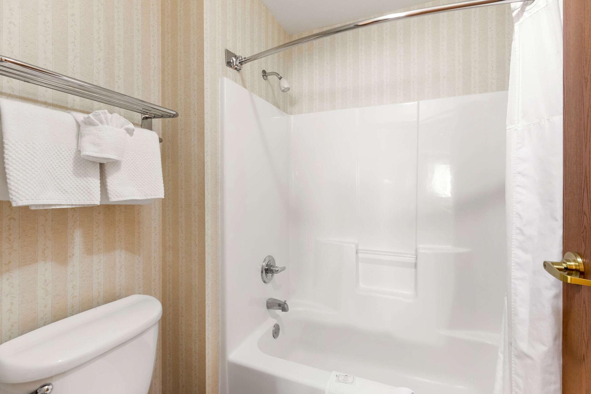 Quality Inn & Suites Wellington - Fort Collins Kültér fotó
