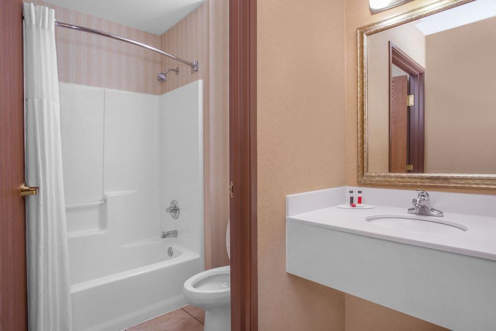 Quality Inn & Suites Wellington - Fort Collins Kültér fotó