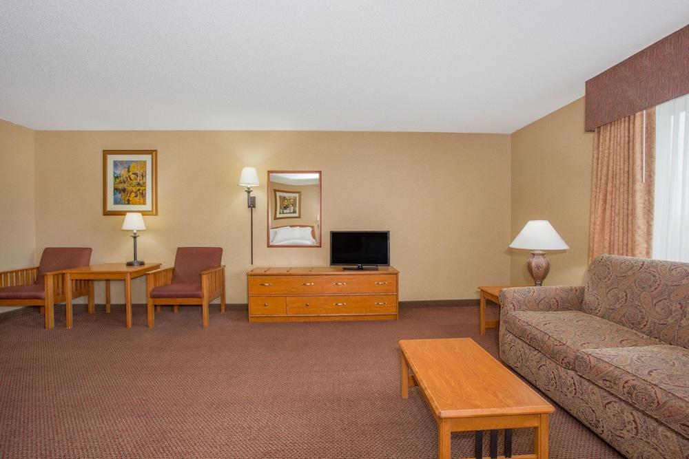 Quality Inn & Suites Wellington - Fort Collins Kültér fotó